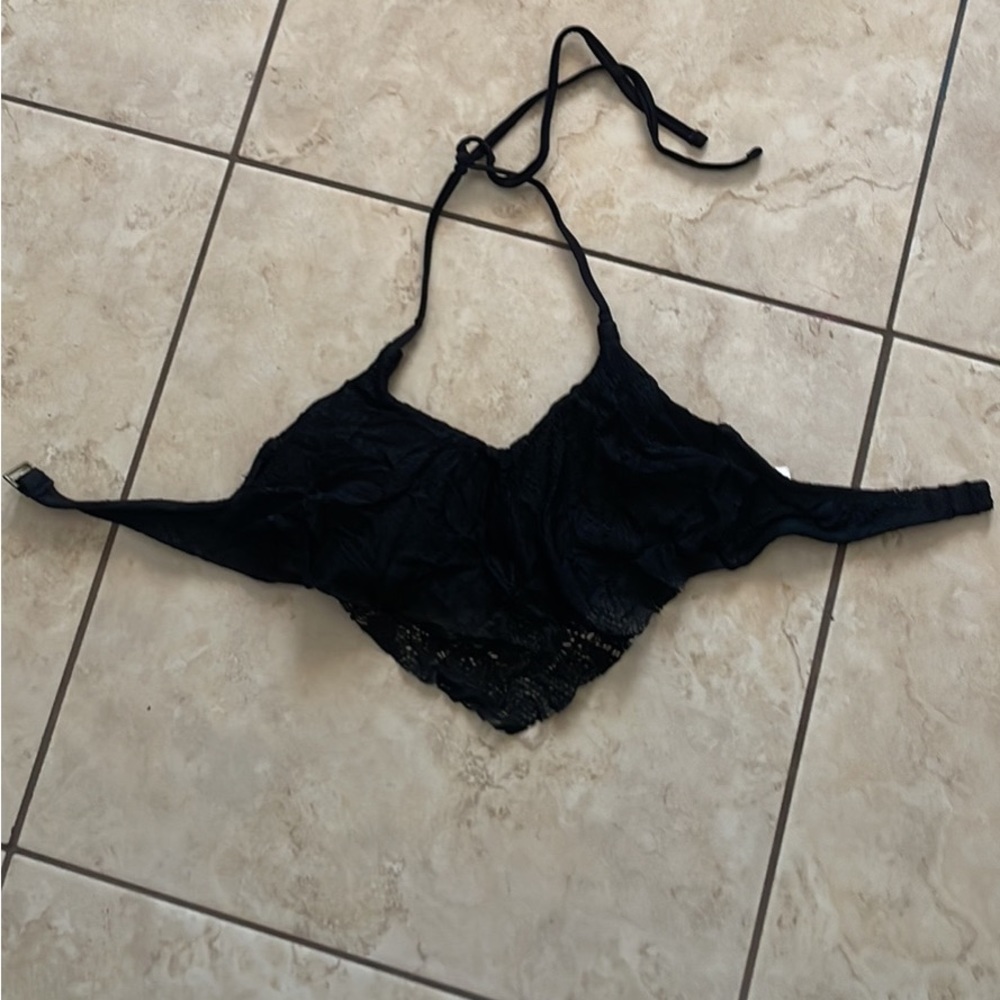 Xhilaration bathing suit top size medium